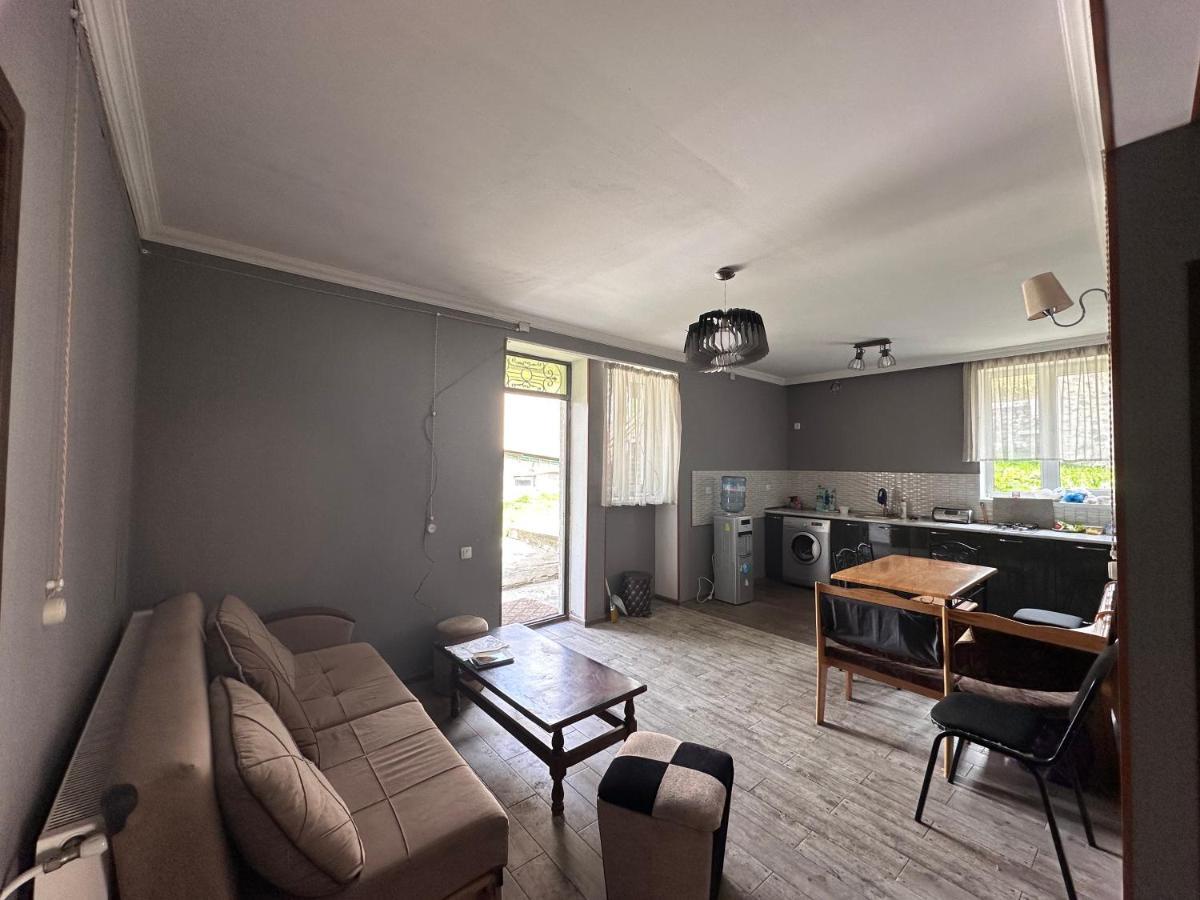 Guest House Chavchavadze N23 كازباجي المظهر الخارجي الصورة